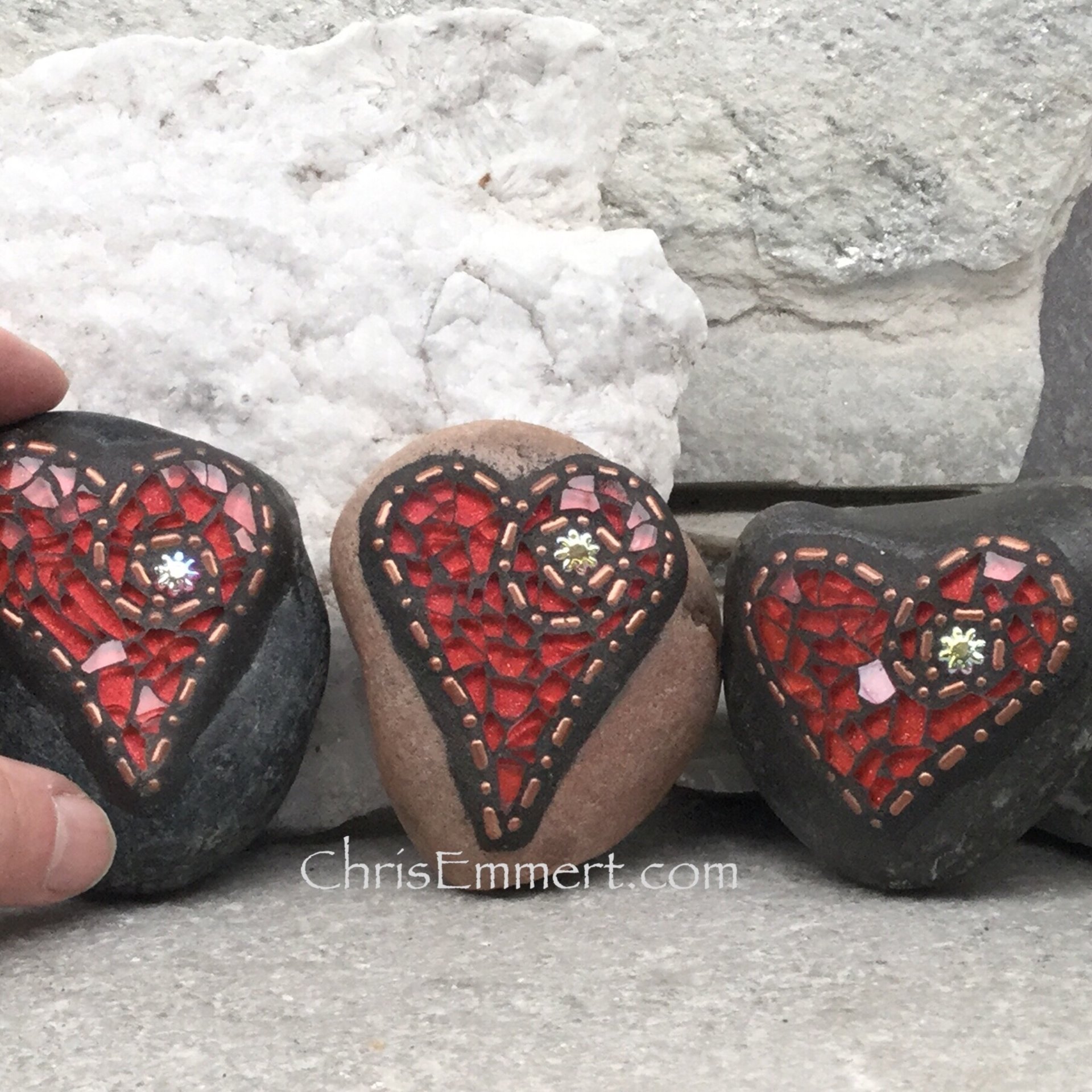 Garden Stone/Paperweights #1 Group Mosaic Heart, Mosaic Rock, Mosaic Garden Stone, Home Decor, Gardening, Gardening Gift,