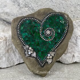 Mosaic Heart, Shamrock Green Heart, Mosaic Rock, Garden Stone, Home Decor, Gardener Gift, Garden Decor,