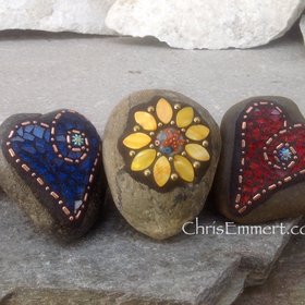 Garden Stone/Paperweights #2 Group Mosaic Heart, Mosaic Rock, Mosaic Garden Stone, Home Decor, Gardening, Gardening Gift,